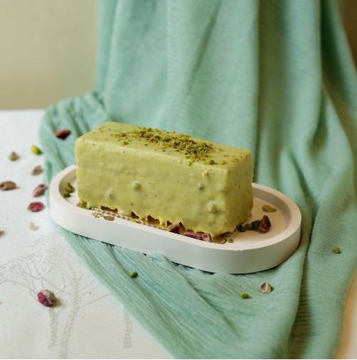 pistachio-cake